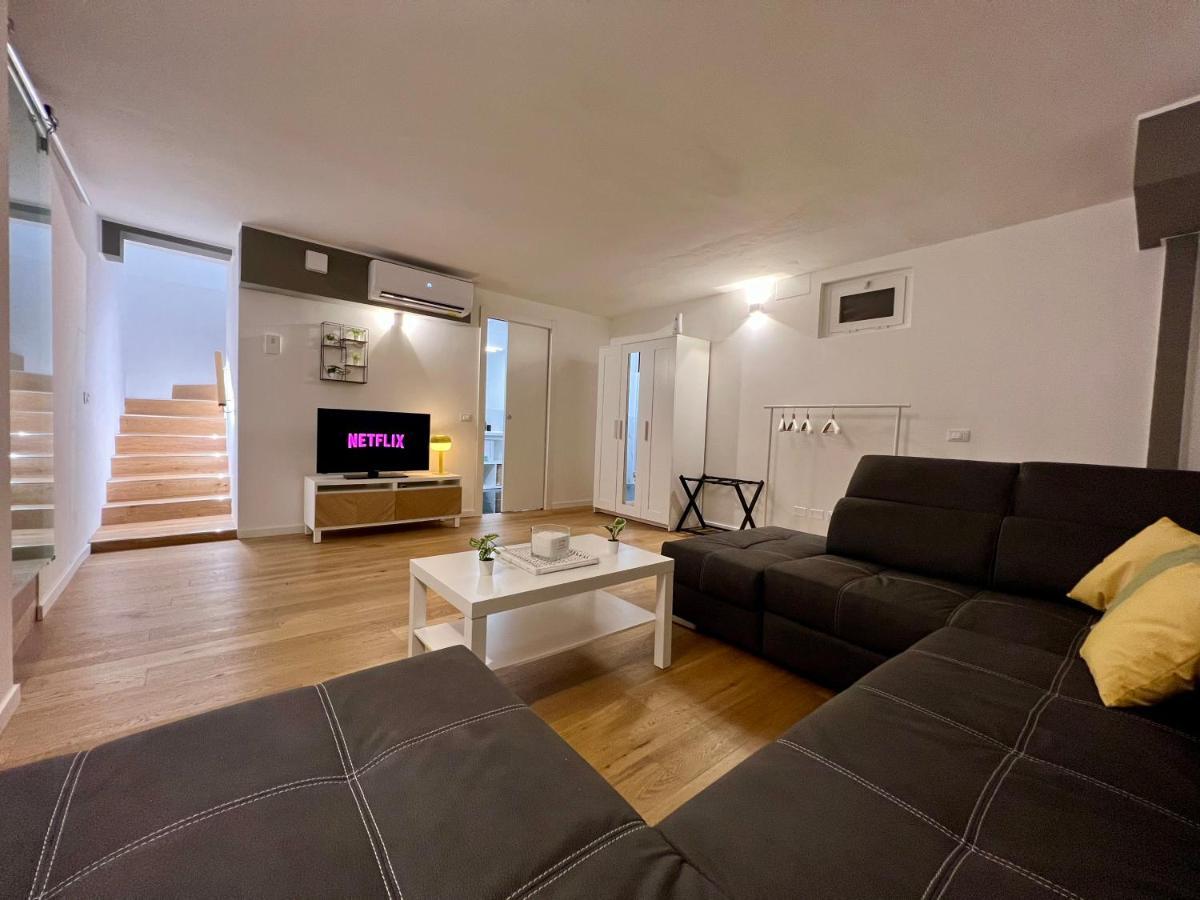 شقة Central Luxe Haven ميلان المظهر الخارجي الصورة